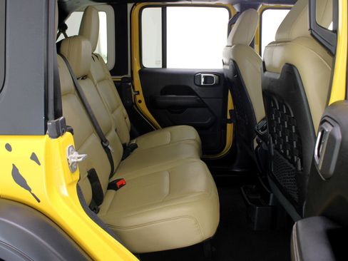 Used 2019 Jeep Wrangler Unlimited Rubicon image 41