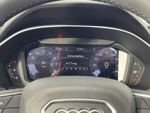 New 2025 Audi Q3 2.0T Premium image 27