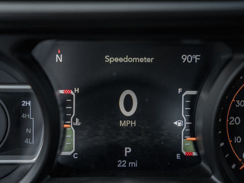 New 2025 Jeep Gladiator Mojave w/ Technology Group image 40