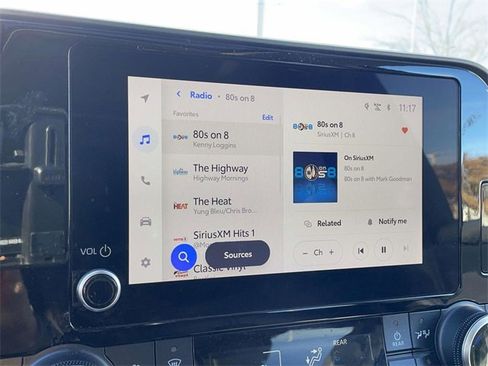 Used 2023 Toyota Highlander XLE image 30