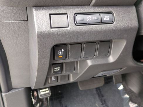 New 2026 Nissan Frontier SV image 16