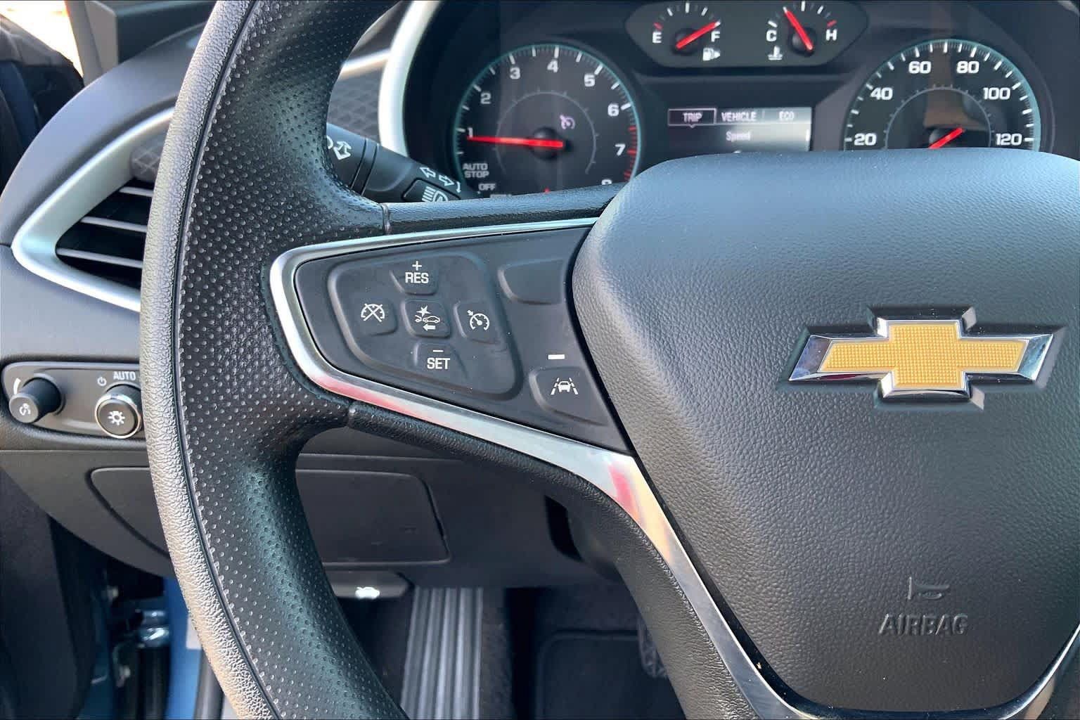 Used 2025 Chevrolet Malibu LT FWD image 24