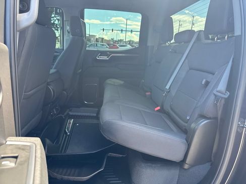 Used 2025 GMC Sierra 1500 Elevation AWD/4WD image 14