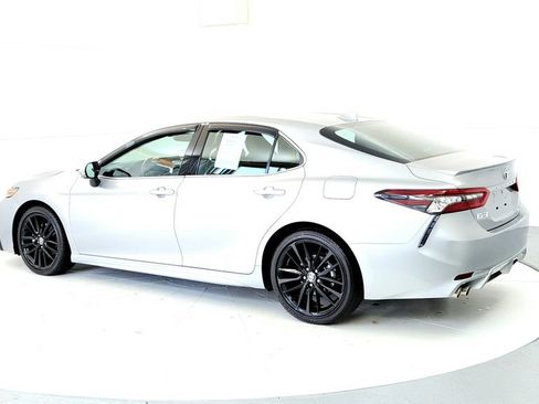 Used 2024 Toyota Camry XSE w/ Navigation Package FWD image 4