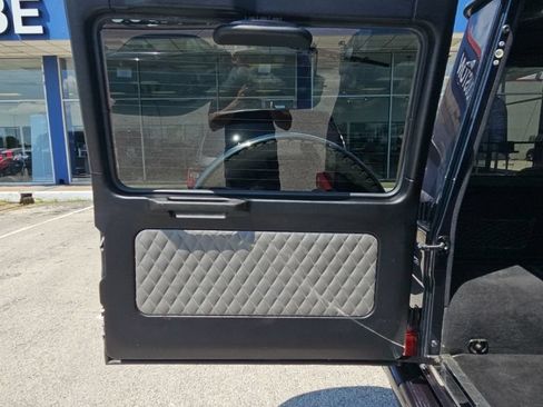 Used 2018 Mercedes-Benz G 63 AMG 4MATIC image 30