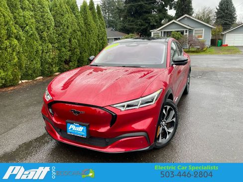 Used 2021 Ford Mustang Mach-E Premium image 1