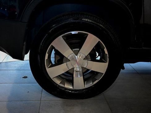 Used 2012 GMC Acadia SLT AWD/4WD image 33