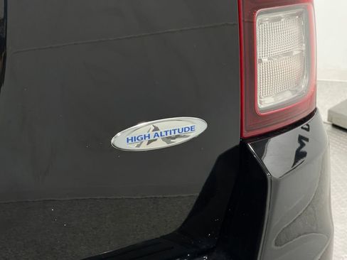 Used 2017 Jeep Compass High Altitude image 39