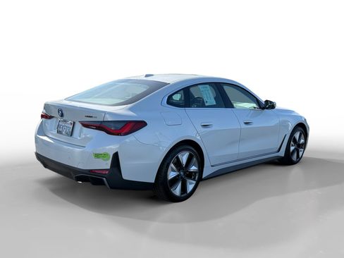 Used 2023 BMW i4 eDrive35 w/ Premium Package RWD image 5