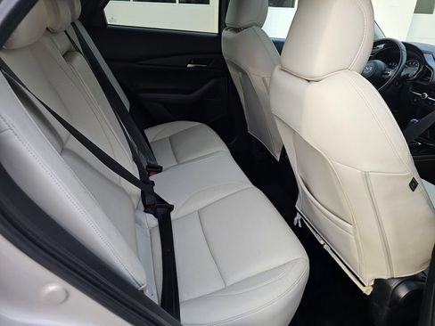 Used 2022 MAZDA CX-30 AWD 2.5 S w/ Premium Package image 21