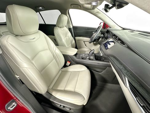 Used 2021 Cadillac XT4 Premium Luxury w/ Driver Awareness Package FWD image 26