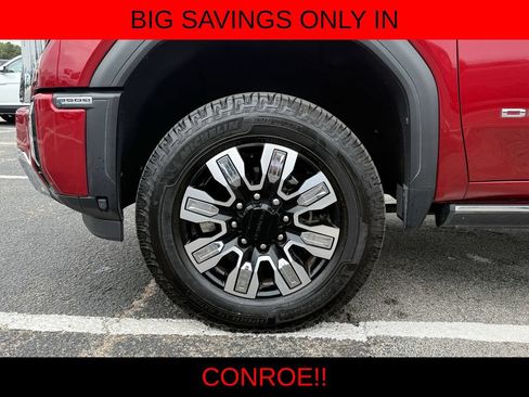 Used 2024 GMC Sierra 2500 Denali w/ Denali Reserve Package AWD/4WD image 9