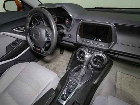 Used 2023 Chevrolet Camaro SS RWD image 17