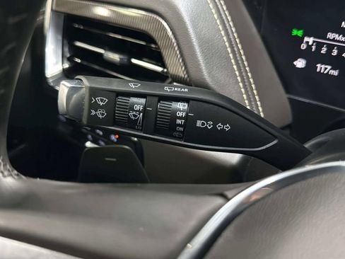 Used 2025 GMC Yukon XL Elevation AWD/4WD image 35