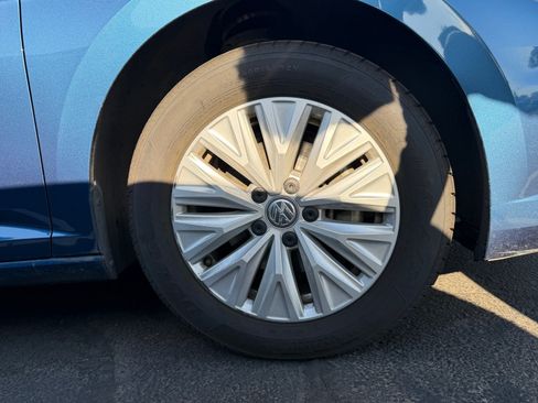 Used 2019 Volkswagen Jetta S w/ Driver Assistance Package FWD image 6