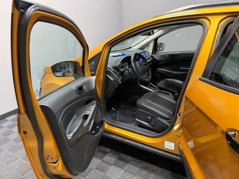 Used 2022 Ford EcoSport SES w/ Interior Protection Package AWD/4WD image 14