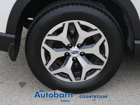 Certified 2024 Subaru Forester Premium AWD/4WD image 30