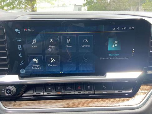 Used 2023 Chevrolet Silverado 1500 RST AWD/4WD image 18