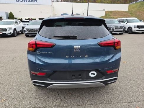 Certified 2024 Buick Encore GX Preferred w/ Comfort Package image 4