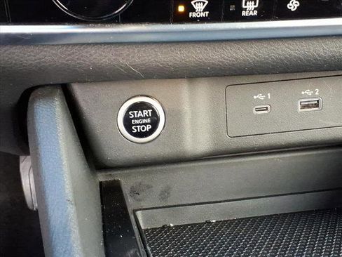 Certified 2023 Nissan Rogue SV image 26