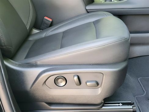 Used 2024 Chevrolet Tahoe LT image 19