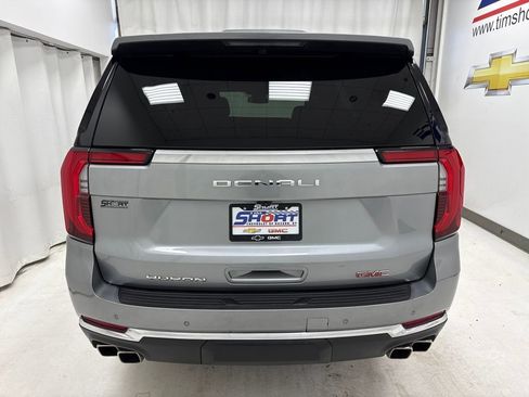 Used 2025 GMC Yukon Denali image 5