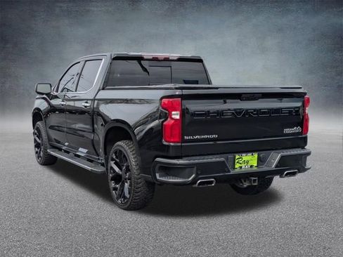 Used 2021 Chevrolet Silverado 1500 High Country w/ Technology Package AWD/4WD image 6