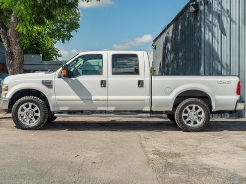 Used 2009 Ford F250 XLT AWD/4WD image 3