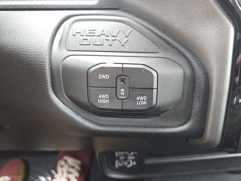 Certified 2025 RAM 2500 Big Horn AWD/4WD image 18