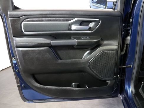 Used 2023 RAM 1500 Big Horn AWD/4WD image 30