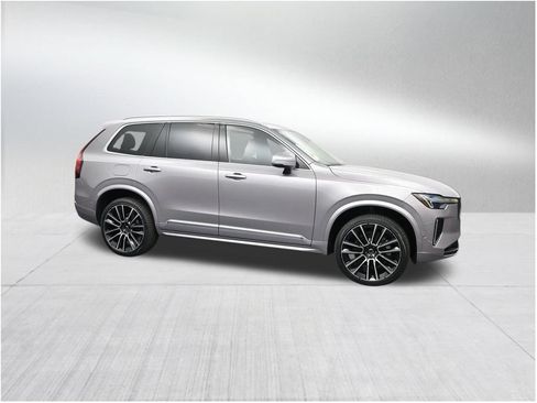New 2026 Volvo XC90 B5 Ultra AWD/4WD image 6