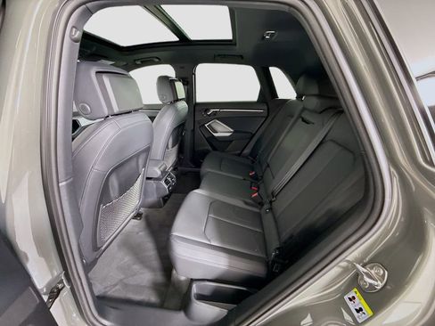 Certified 2025 Audi Q3 2.0T Premium w/ Convenience Package AWD/4WD image 21
