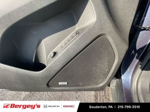 Used 2019 Chevrolet Equinox Premier image 26
