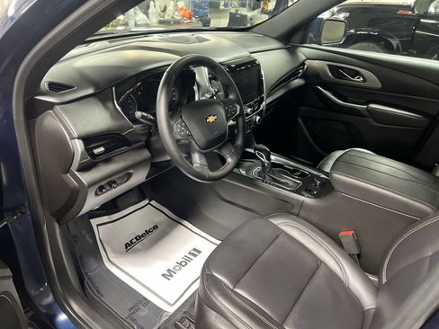 Certified 2023 Chevrolet Traverse LT image 11