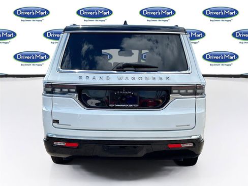 Used 2023 Jeep Grand Wagoneer Series II AWD/4WD image 6