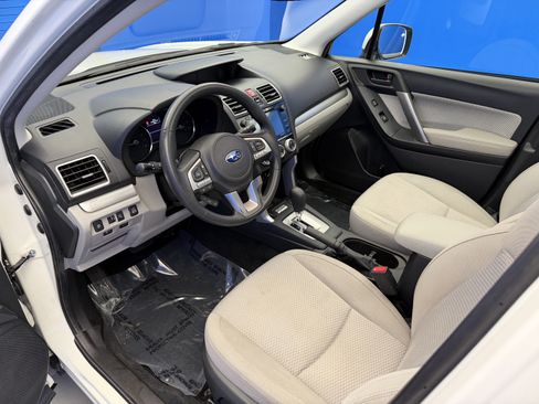 Used 2017 Subaru Forester 2.5i Premium AWD/4WD image 11