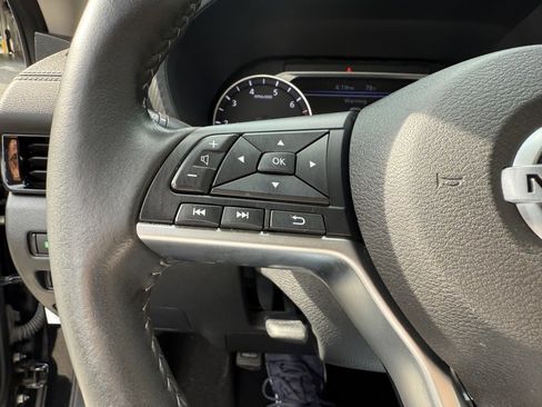 Used 2022 Nissan Sentra SV w/ All-Weather Package image 22