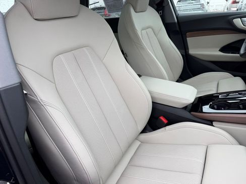 Certified 2025 Audi A5 2.0T Prestige w/ 19" Wheel Package image 16