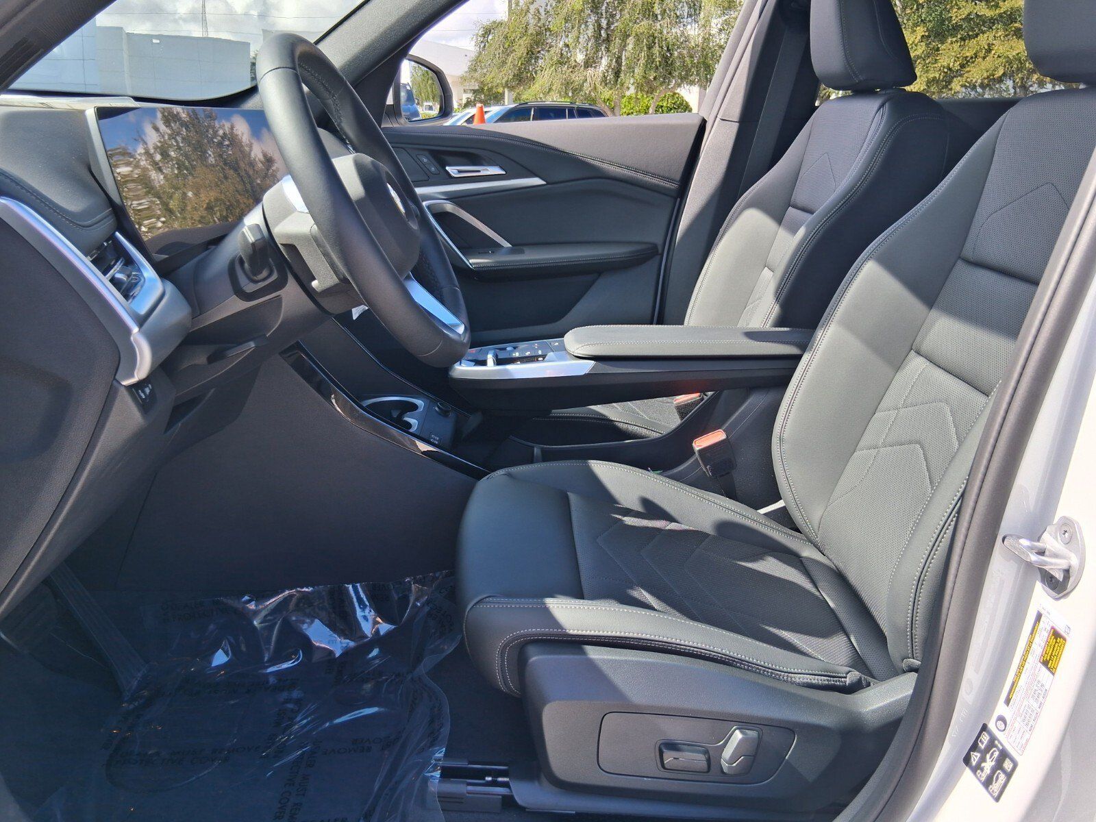 New 2027 BMW X1 xDrive28i AWD/4WD image 10