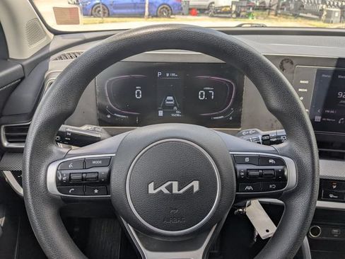 Certified 2024 Kia Sportage LX FWD image 29