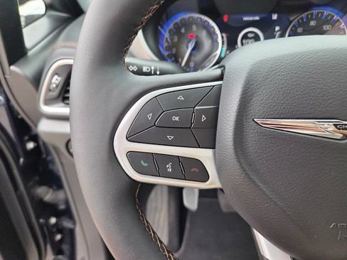 Certified 2024 Chrysler Pacifica Pinnacle FWD image 30