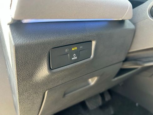 New 2026 Volkswagen Tiguan SE AWD/4WD image 55