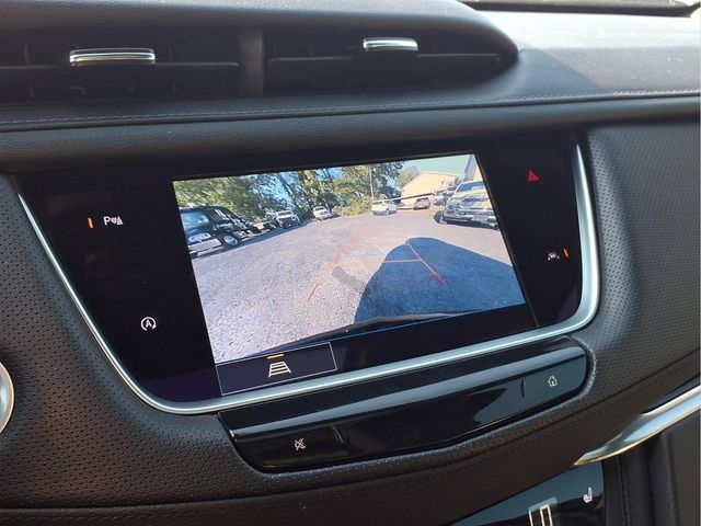 Certified 2023 Cadillac XT6 Luxury AWD/4WD image 8