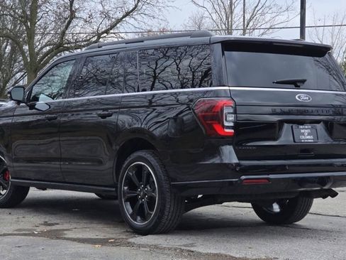 Used 2022 Ford Expedition Max Limited image 15