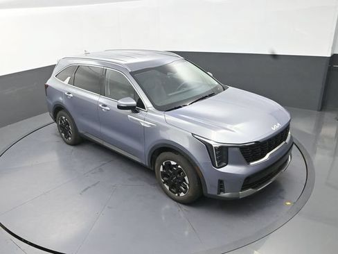 Used 2024 Kia Sorento S FWD image 22