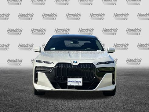 Certified 2023 BMW 740i image 10