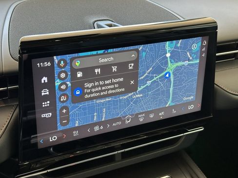 New 2026 Lincoln Nautilus Premier w/ Jet Appearance Package AWD/4WD image 18