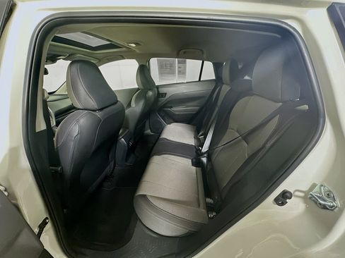 Used 2024 Subaru Crosstrek 2.0i Premium image 27