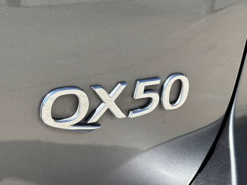 Used 2014 INFINITI QX50 Journey w/ Premium Package RWD image 31