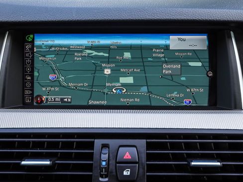 Used 2015 BMW M5 RWD image 8